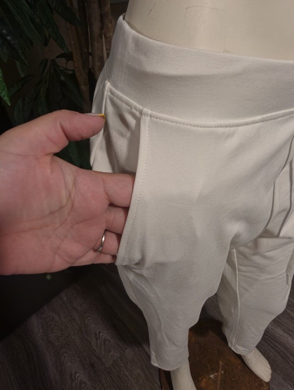 Yogalicious Cream Drawstring Pants - Picture 9 of 11